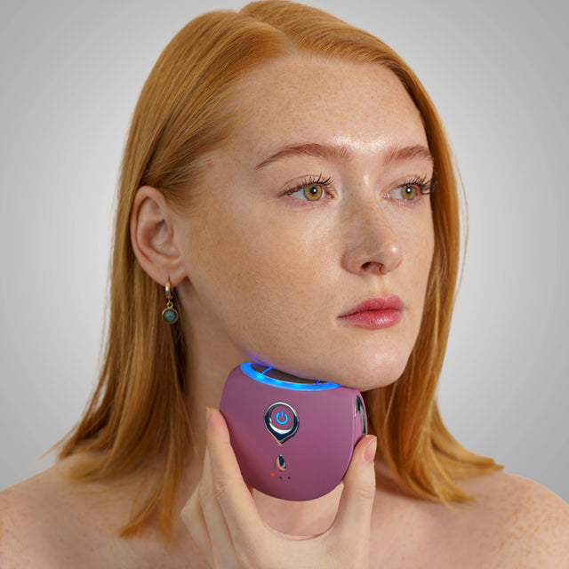 Gua Sha face and neck massager with EMS ZENT® GuaLift